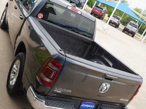 Used 2024 RAM 1500 Laramie AWD/4WD image 12