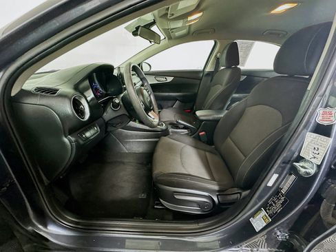 Used 2023 Kia Forte LXS FWD image 13