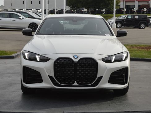 Used 2026 BMW 430i xDrive Coupe w/ M Sport Package image 6