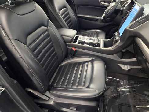 Certified 2024 Ford Edge SEL image 14