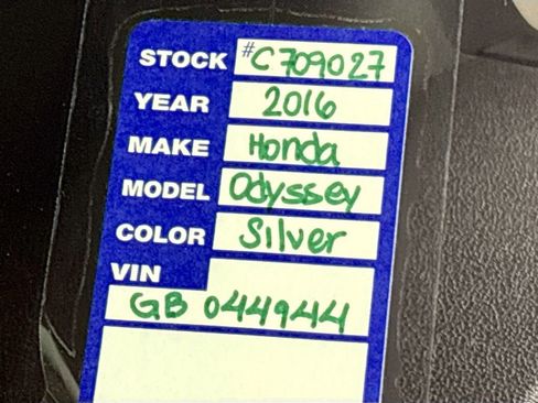 Used 2016 Honda Odyssey SE image 23