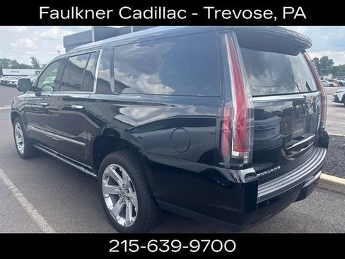 Used 2016 Cadillac Escalade ESV Premium AWD/4WD image 4