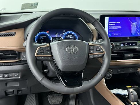 New 2026 Toyota Grand Highlander AWD Hybrid image 26