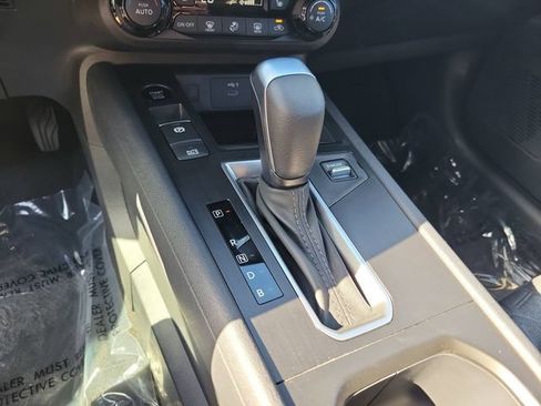 New 2026 Nissan Kicks SV w/ SV Premium Package FWD image 18