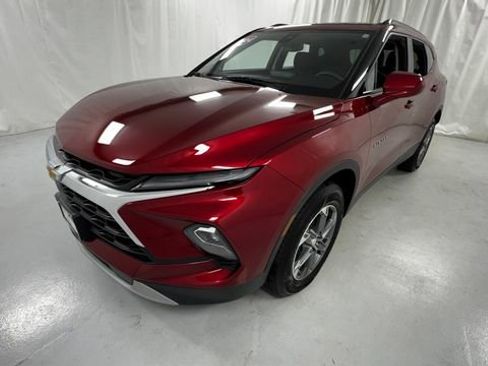 Used 2024 Chevrolet Blazer LT w/ Convenience Package AWD/4WD image 7