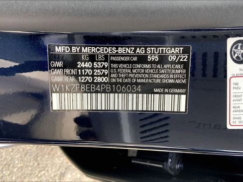 Used 2023 Mercedes-Benz E 350 4MATIC Sedan image 4