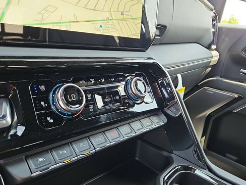 New 2026 GMC Sierra 1500 AT4X AWD/4WD image 19