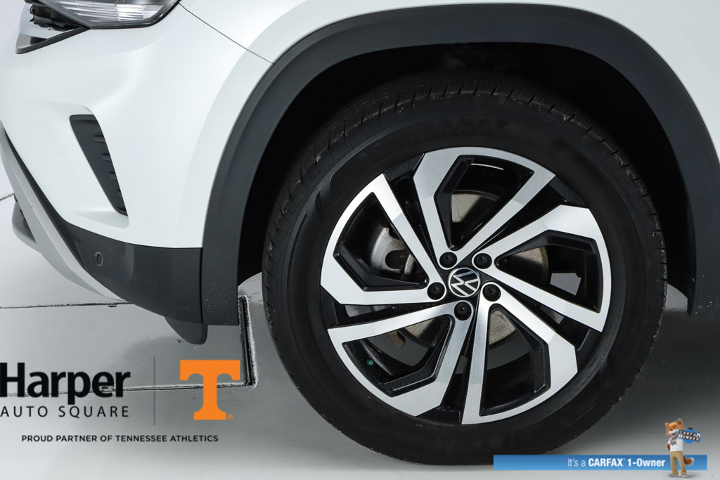 Used 2023 Volkswagen Atlas SEL AWD/4WD image 5