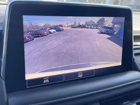 Used 2021 Chevrolet Tahoe Z71 image 18