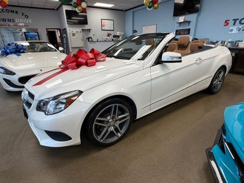 Used 2014 Mercedes-Benz E 350 Cabriolet image 4