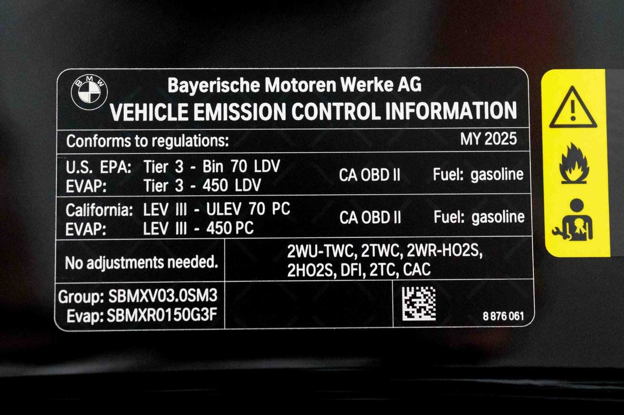 Used 2025 BMW M2 w/ Lighting Package RWD image 93