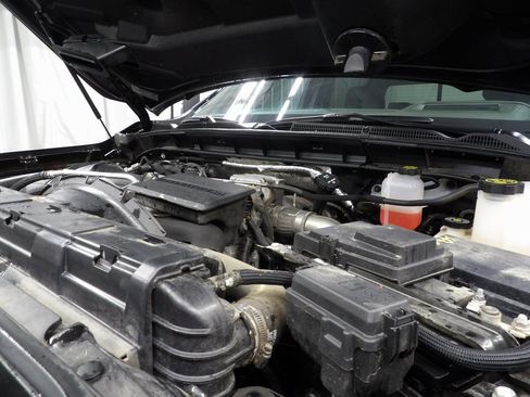 Used 2023 GMC Sierra 3500 Denali w/ Technology Package image 27