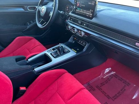 Used 2024 Honda Civic Type R image 18