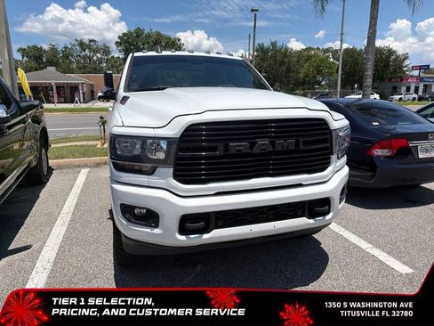 Used 2019 RAM 2500 Big Horn w/ Night Edition AWD/4WD image 6