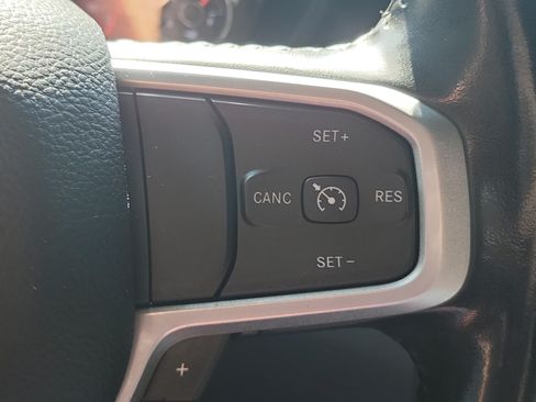 Used 2023 RAM 1500 Big Horn AWD/4WD image 21