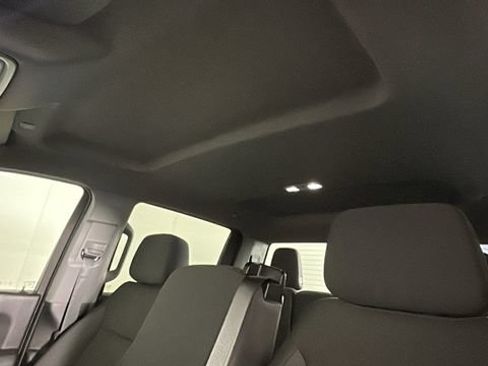 Used 2022 Chevrolet Silverado 1500 Custom Trail Boss w/ Realtree Special Edition AWD/4WD image 12