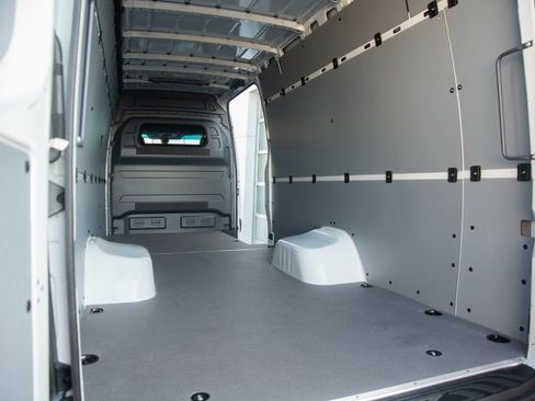 New 2025 Mercedes-Benz Sprinter 4500 image 33