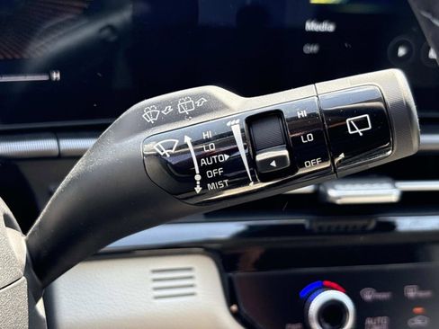 New 2026 Kia Sportage EX FWD image 27