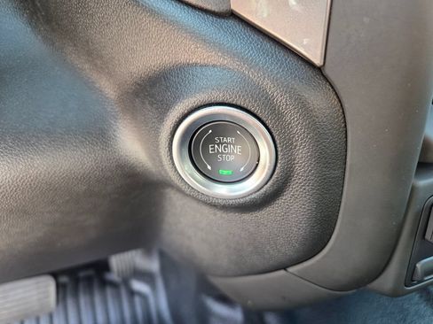 Used 2025 Chevrolet Silverado 2500 W/T RWD image 26