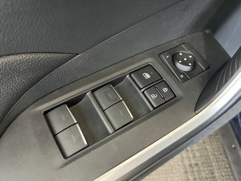 Used 2024 Toyota RAV4 SE w/ Weather & Moonroof Package AWD/4WD image 6