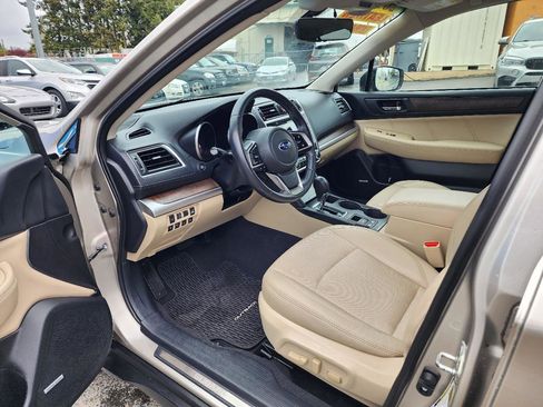 Used 2018 Subaru Outback 2.5i Limited AWD/4WD image 14