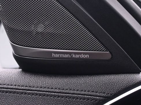 Used 2022 BMW M5 w/ Executive Package image 50