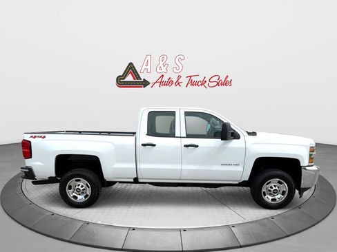 Used 2019 Chevrolet Silverado 2500 W/T AWD/4WD image 6