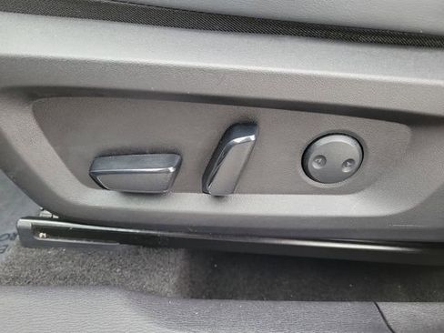 Used 2024 Mitsubishi Outlander SE image 23