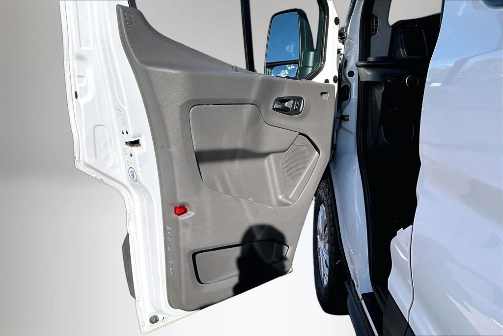 Used 2023 Ford Transit 350 XLT RWD image 19