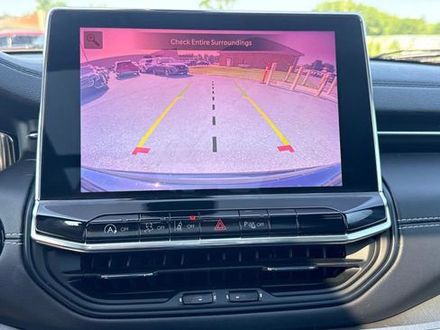 Used 2022 Jeep Compass High Altitude image 5