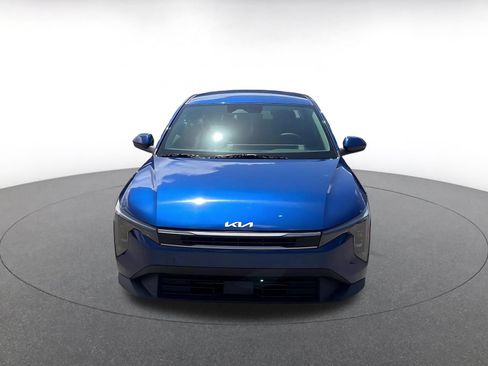 Used 2025 Kia K4 FWD image 3