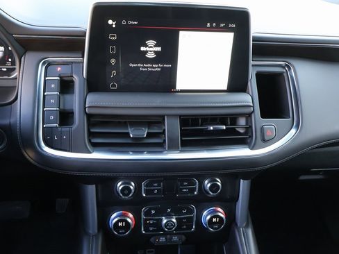 Certified 2024 GMC Yukon XL SLE w/ Gmc Pro Safety Plus Package image 29