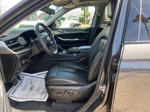 Certified 2022 Jeep Grand Cherokee Limited 4xe AWD/4WD image 14