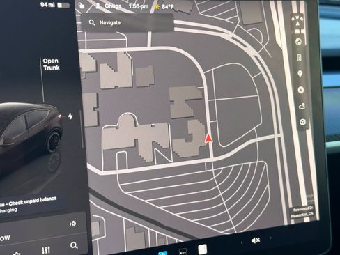 Used 2023 Tesla Model Y Performance image 25