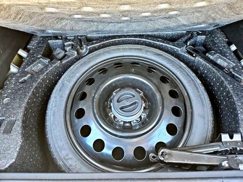 Used 2012 GMC Terrain SLE image 30