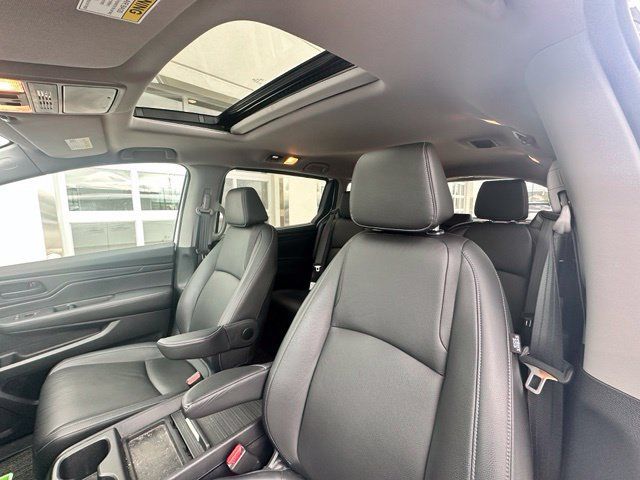 Used 2024 Honda Odyssey EX-L image 7