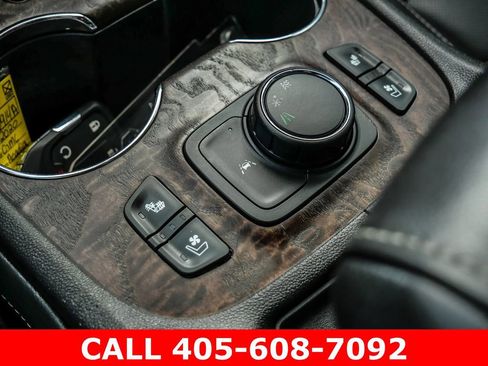 Used 2020 GMC Acadia Denali FWD image 45