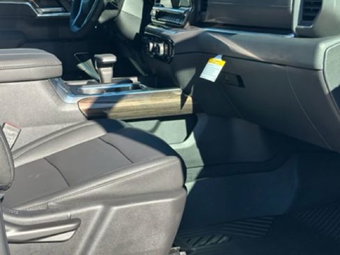 New 2026 Chevrolet Silverado 1500 LT Trail Boss w/ LT Trail Boss Premium Package AWD/4WD image 25