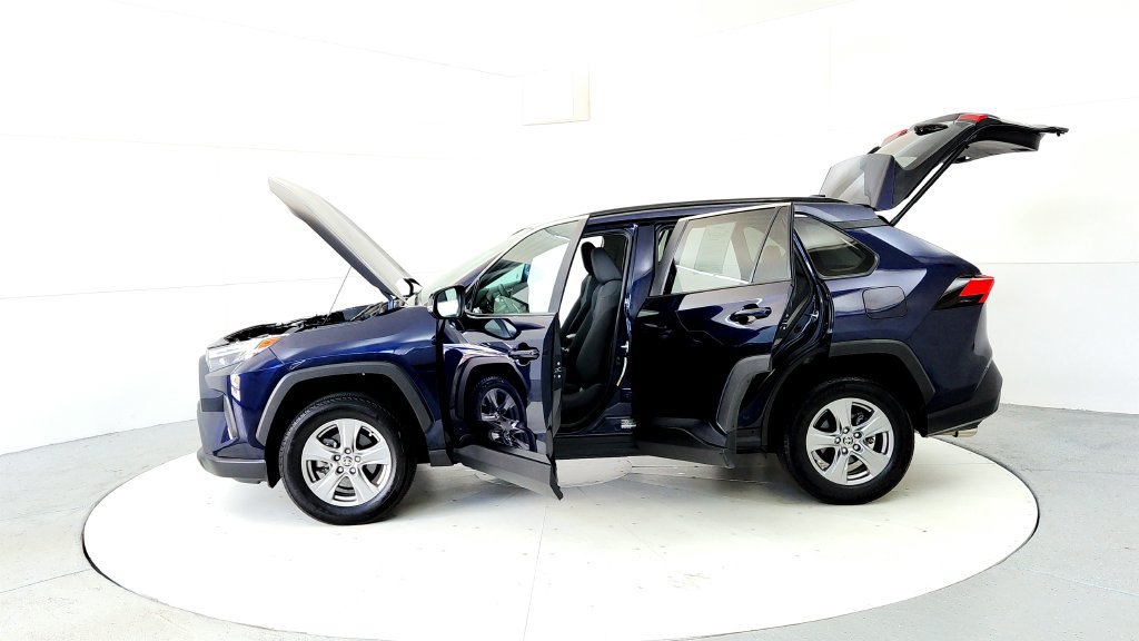 Certified 2024 Toyota RAV4 XLE w/ Convenience Package AWD/4WD image 10