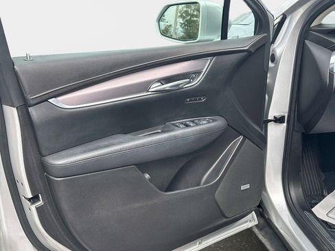 Used 2019 Cadillac XT5 Luxury image 16