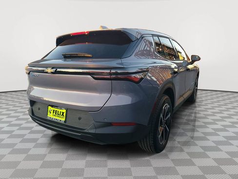 New 2026 Chevrolet Equinox EV LT image 3