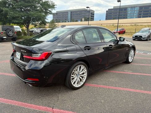 Used 2023 BMW 330e xDrive w/ Premium Package AWD/4WD image 3