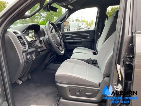 Used 2024 RAM 2500 Big Horn w/ Off Road Package AWD/4WD image 29