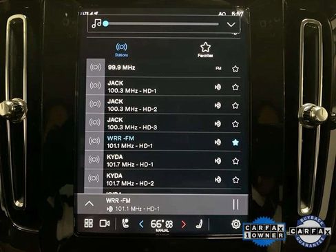 Used 2025 Volvo XC40 B5 Core image 47