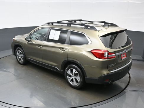 Used 2022 Subaru Ascent Premium w/ Convenience Package AWD/4WD image 38