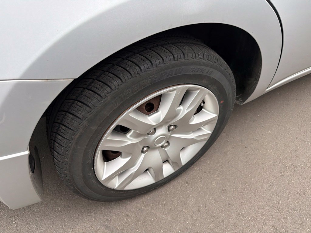 Used 2009 Nissan Sentra 2.0 S FWD image 5