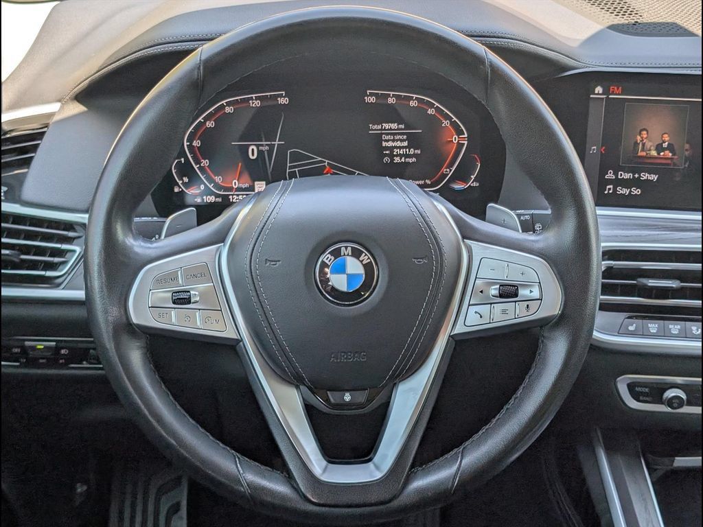 Used 2022 BMW X7 xDrive40i w/ Cold Weather Package AWD/4WD image 13