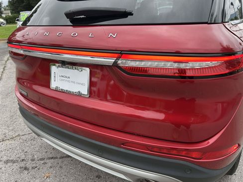 Certified 2022 Lincoln Corsair Reserve w/ Elements Package FWD image 4