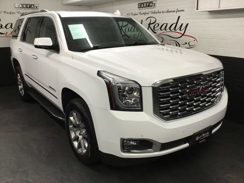 Used 2019 GMC Yukon Denali AWD/4WD image 2