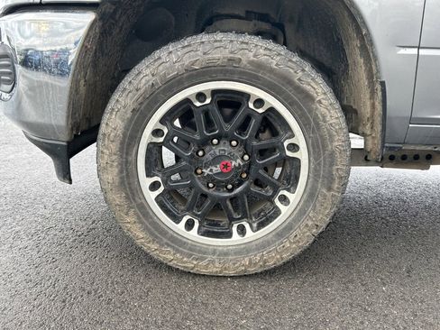 Used 2019 RAM 2500 Big Horn image 9